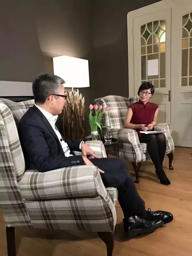 财约你 黎瑞刚谈媒体:为何布局财新,华尔街见闻,梨