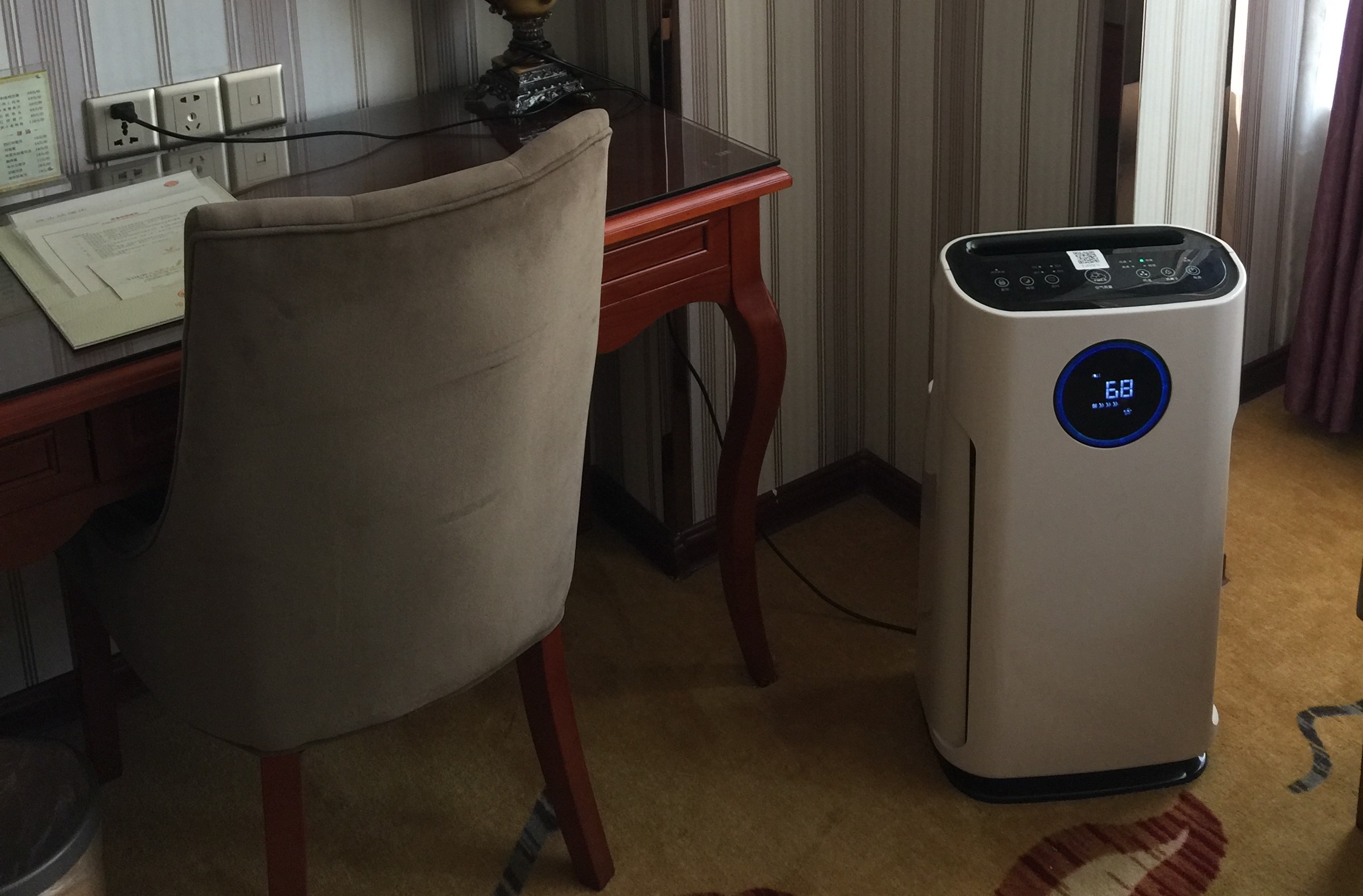 酒店异味和PM2.5都吃掉 他共享空气净化器 用