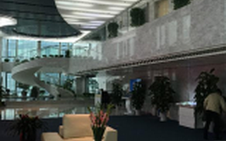 e租寶三地多處被查 維權(quán)群兩小時(shí)達(dá)千人