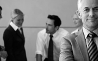 电商开辟新蓝海 大学生回村忙创业