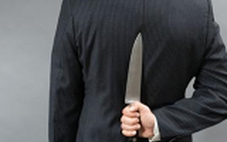 “不给股份就摁死你”： “特权二代”强行勒索帖文真相调查