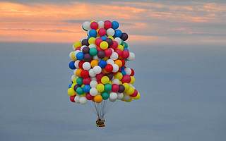 轻资产时代 你会选择租个电脑开公司吗?