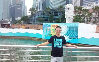 稳定高薪vs追求梦想，这位大叔竟然是这么做的！