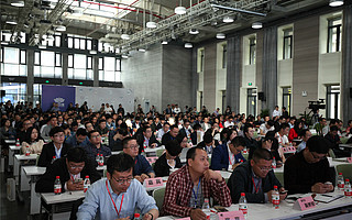 【“蜂”會】阿里校友激辯互聯(lián)網(wǎng)醫(yī)療的未來：分級診療、醫(yī)療信息化、大數(shù)據(jù)