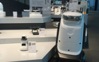 车后服务机器人哈帝-H1入围DIA TOP22 角逐百万“金智奖”