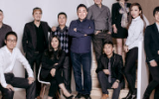 一家从来不烧钱的公司突然狂砸1亿，他们的互联网家装生态布局和阿里、乐视的玩法没什么不同？