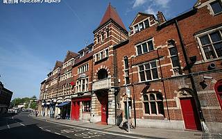 在西安，有这样一个学堂