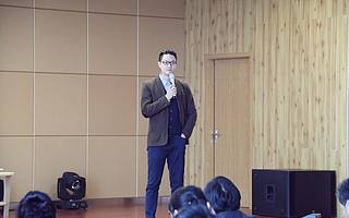 投资人专访 | 通江资本——张嘉诚