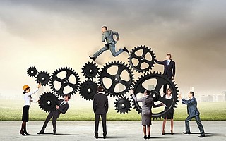 長江時代眾創空間攜手藍天經濟城助力智能家居制造