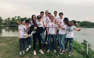 他以小米为标杆,通过微信卖出1600万鲜花,拿到7000万A轮投资