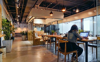 一年时间进军11个城市,最低399/年,他们想做联合办公空间的Uber