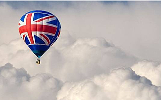 英国成功脱欧了!来看看你的钱袋子将受何影响?