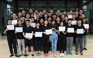 极创营·毕业季丨我用创业致青春，敬兄弟！