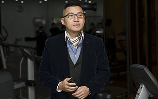 【WE+创业者】他辞去统帅几百人的高管职务，尝试为整个行业寻找创新模式！