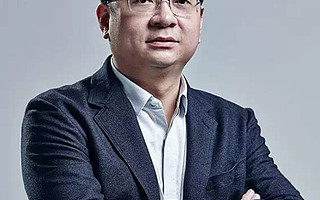 找钢网王东：免费？收费？他的冒险决定让公司成为了巨头