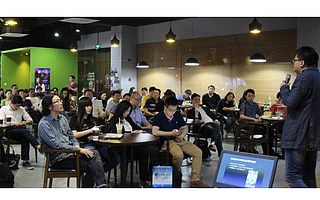 【苏河说-Family Night丨回顾】电商大咖鲁振旺:站在巨人的肩膀上成功率更高,电商不创新就没有未来