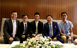 视野|“中国合伙人”现实版:黄晓明徐小平相约婚嫁,为幸福买单