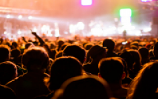 音乐节里的资本生意：为啥创投圈最近爱上了音乐节？