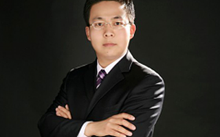 创业两年三次过亿融资，央视出身的他如何跨界打造美业王国？