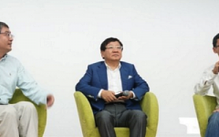 徐小平王强对话林海峰：创业者不应该畏惧 BAT