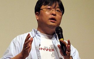锤子手机公司资产缩水近四分之三,罗永浩的“情怀”还有人买单吗?