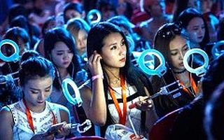 热点丨主播 经纪公司与直播平台相爱相杀 斗鱼直播或要玩脱?