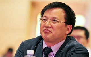 央视新闻消息：证监会高官受审曾帮乐视上市。乐视回应：与此事无关