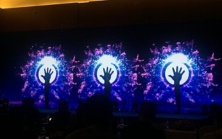 进军DT时代，看屏芯科技如何携手新美大玩转餐饮行业大数据