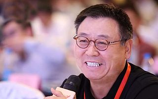 他发过工资给马云,捧过陈天桥做首富,却被刘强东炮轰为“骗子” | TIC推荐