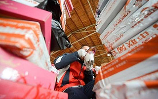 电商物流新博弈,春节30万快递员未返乡