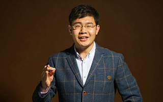 创业者为何一定要点上演讲的技能树?戚泽明说用故事可以征服世界