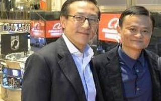 他是阿里的财神爷、操盘手,阿里员工却对他闭口不谈