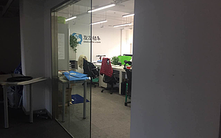 友友用车倒闭:办公地点人去楼空、用户退款无门