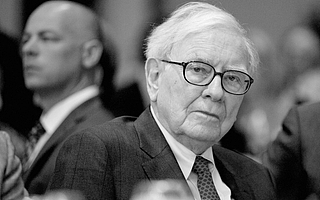 沃伦 · 巴菲特：杰出公司的股份，我们喜爱的持股期是永远