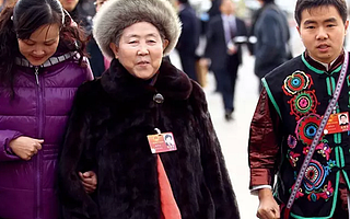 尋訪老干媽：封閉王國(guó)里的低調(diào)女王