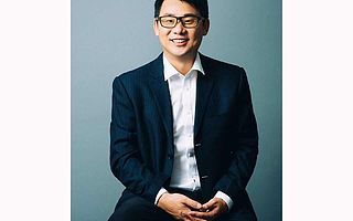 从实现一个亿的小目标,到人生的最后一份职业