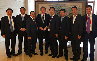 “小学生”陈发树，从木材贩子到福建首富，他是如何玩转新华都千亿帝国？