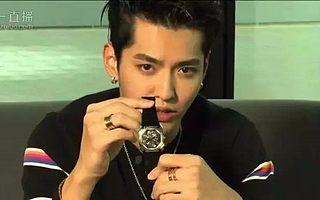 奢侈品品牌:抱歉微信 | 斗鱼直播“老外挑战高考题”