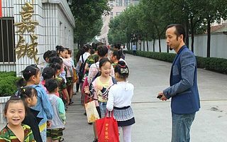 80后90后为主的农民工二代，被称之为“新生代农民工”！