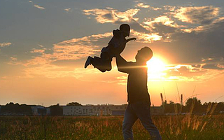 淚奔丨10個關于父親的小故事，你的父親也是這樣的嗎？