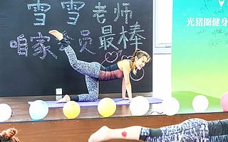 光豬圈健身5S團(tuán)操公開(kāi)課:翹臀是第一生產(chǎn)力