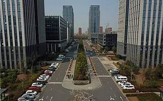 【媒体聚焦】这4个故事告诉你高新股份的跨越发展！不看后悔