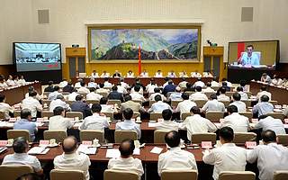 李克强在全国深化“放管服”改革转变政府职能电视电话会议上发表重要讲话