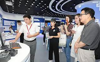 【财富高新】高新区打造智能制造新高地，他们在“声音”和“颜色”上做文章