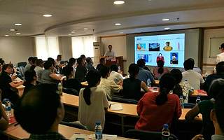 半月坛 | 第79期《品牌构建与贸易》公益讲座举办