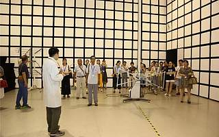 【和谐高新】纪念改革开放40周年——合肥市劳模走进“中国声谷 量子中心”