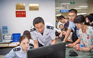 服务改革，税务人用真心诠释责任与担当