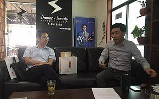 团市委领导带领协会一行赴省青企协交流