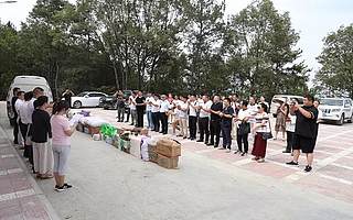 青创扶贫在行动——协会参与团区委组织安沟村“扶贫超市”捐助仪式暨贫困大学生资助活动