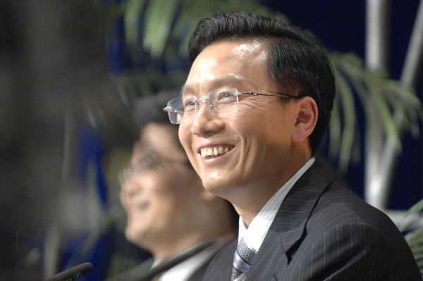 红星美凯龙老大车车：我要和00后玩　晚上打滴滴　不坐劳斯莱斯